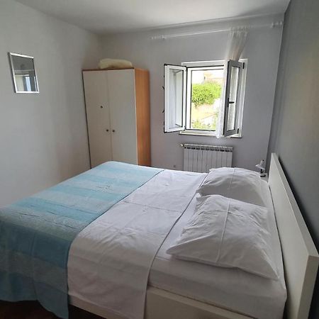 Apartment Fabijanic Pag Town Εξωτερικό φωτογραφία