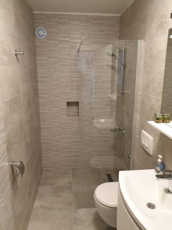 Apartment Fabijanic Pag Town Εξωτερικό φωτογραφία